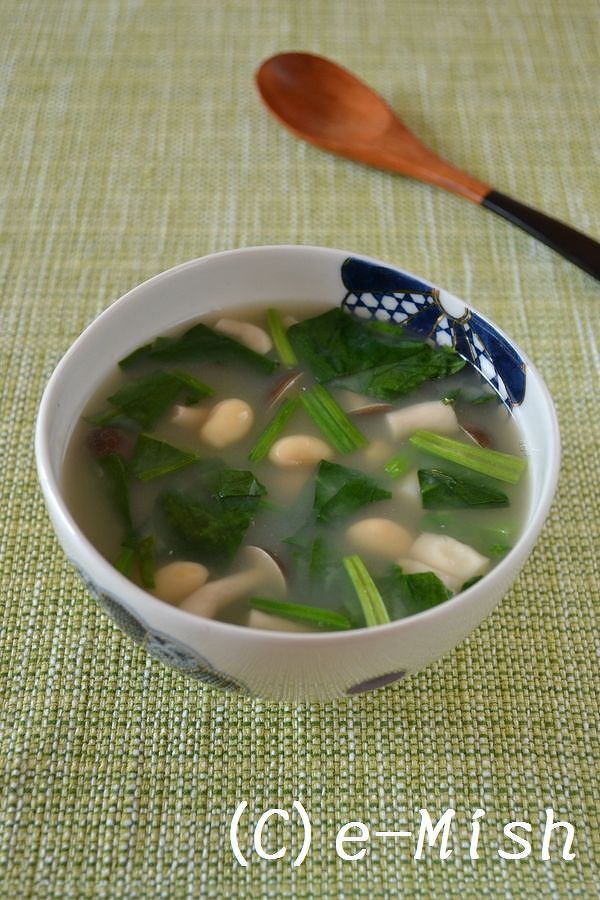 丸ごと大豆のスープ(大豆の茹で方付き)